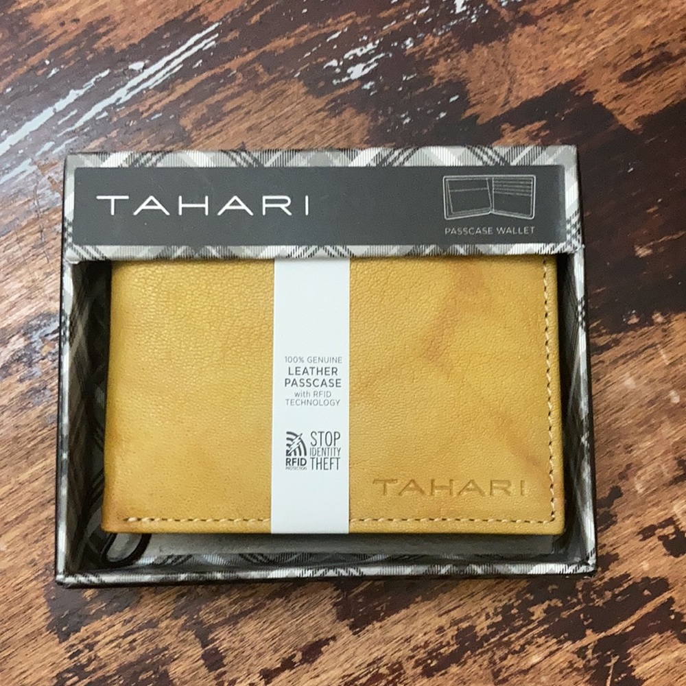 NWT Tahari Leather RFID Blocking Wallet
